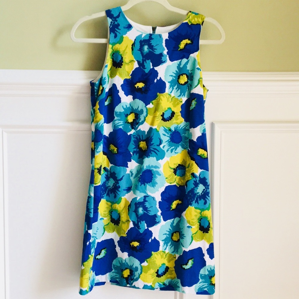 Ann Taylor LOFT • Floral Shift Dress